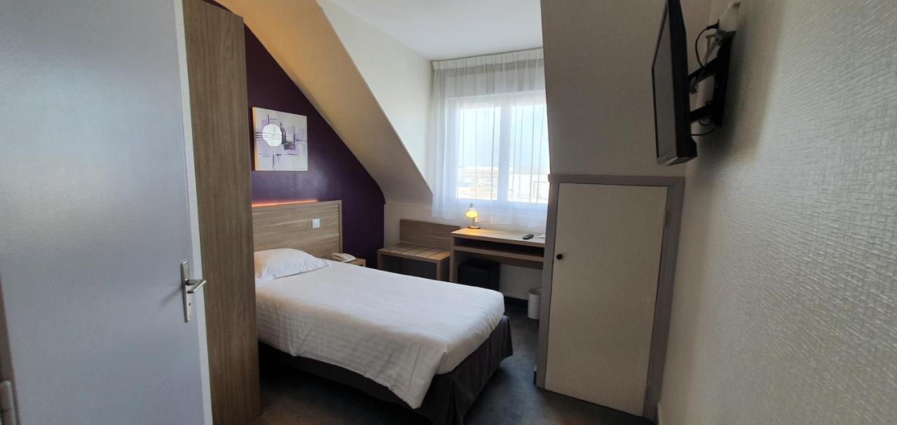 The Originals City, Hotel Les Oceanes, Lorient Bagian luar foto