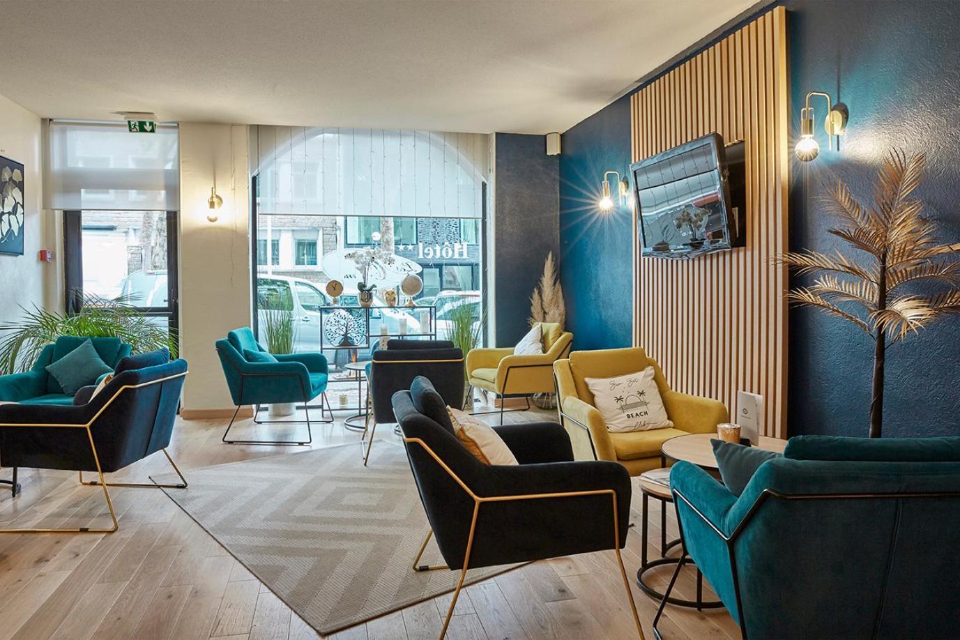The Originals City, Hotel Les Oceanes, Lorient Bagian luar foto